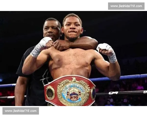 诺曼五回合残暴终结佐佐木,强势卫冕 WBO 次中量级王座 诺曼五回合残暴终结佐佐木,强势卫冕 WBO 次中量级王座
