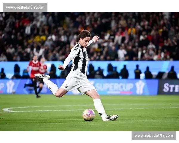 伊尔迪兹：披上尤文 10 号是人生转折点，C 罗是激励我的历史最佳